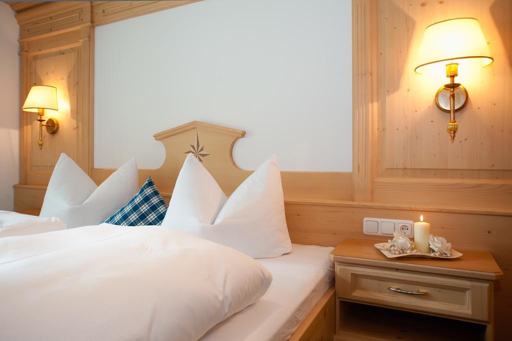 Ferienschloessl Harmonie Hotel โฮลซ์เกา ภายนอก รูปภาพ