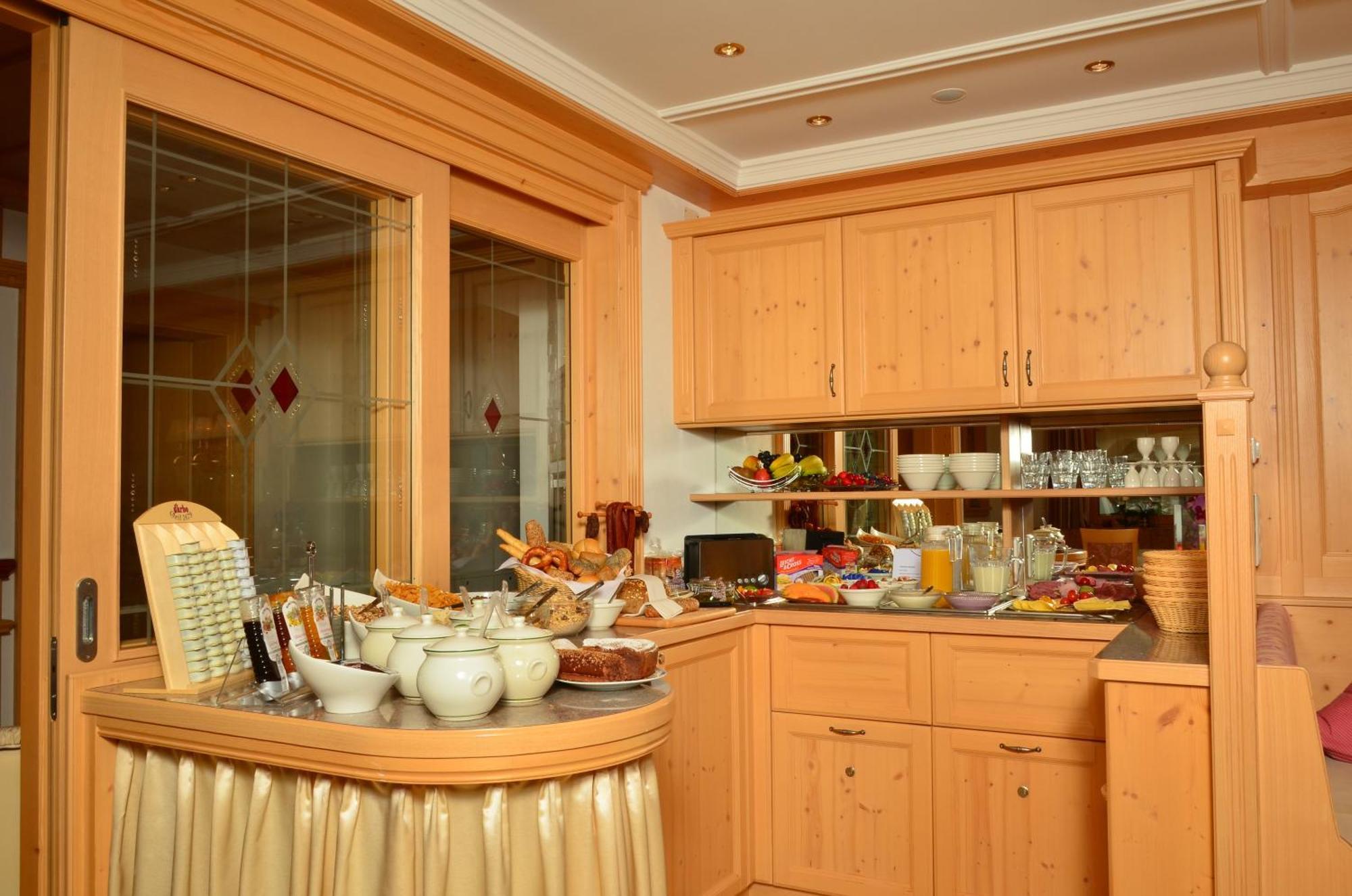 Ferienschloessl Harmonie Hotel โฮลซ์เกา ห้อง รูปภาพ