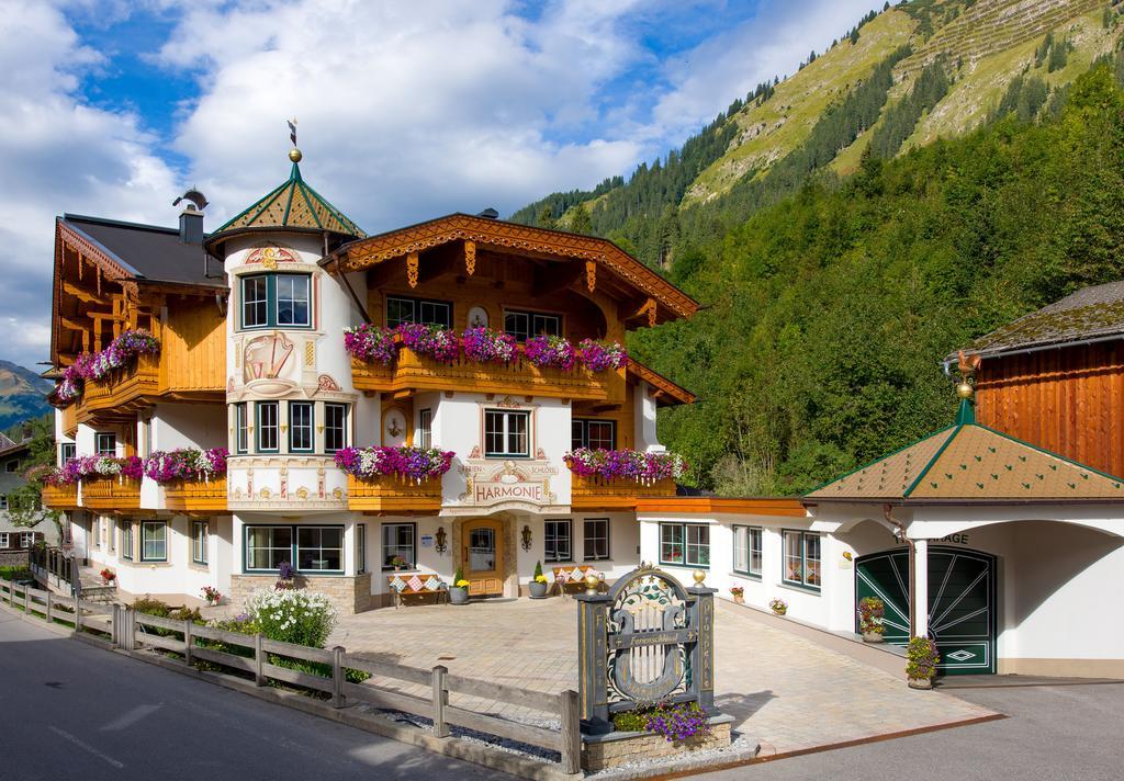 Ferienschloessl Harmonie Hotel โฮลซ์เกา ภายนอก รูปภาพ