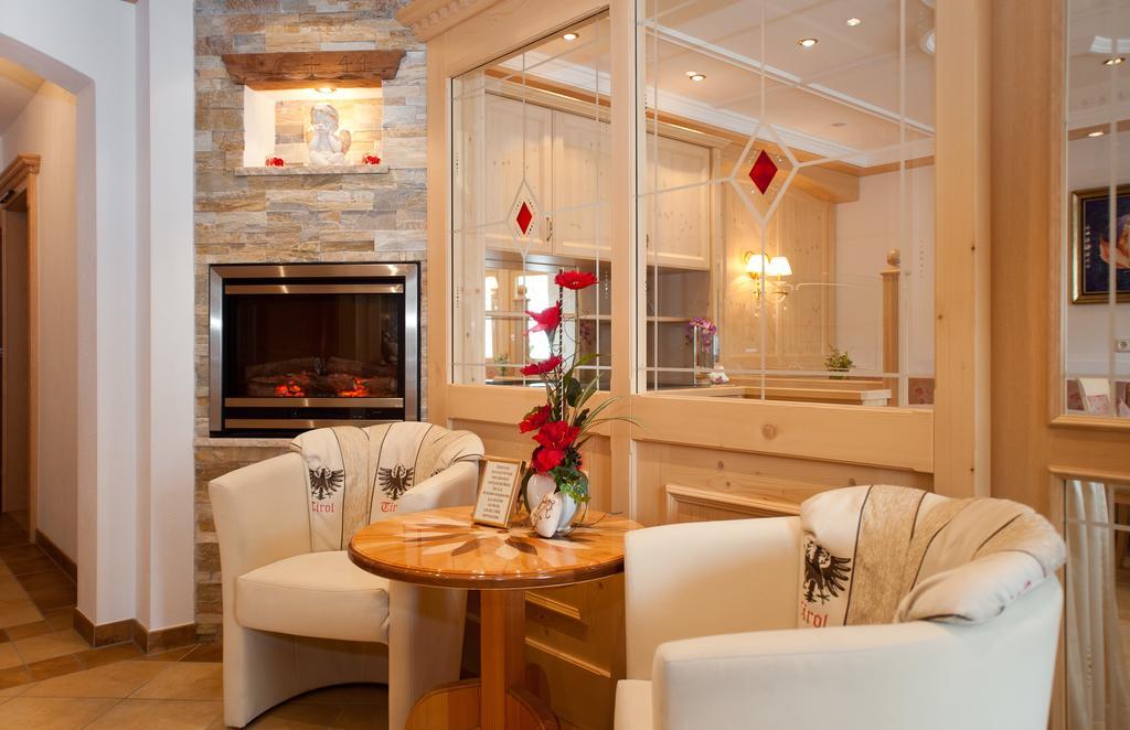 Ferienschloessl Harmonie Hotel โฮลซ์เกา ภายนอก รูปภาพ